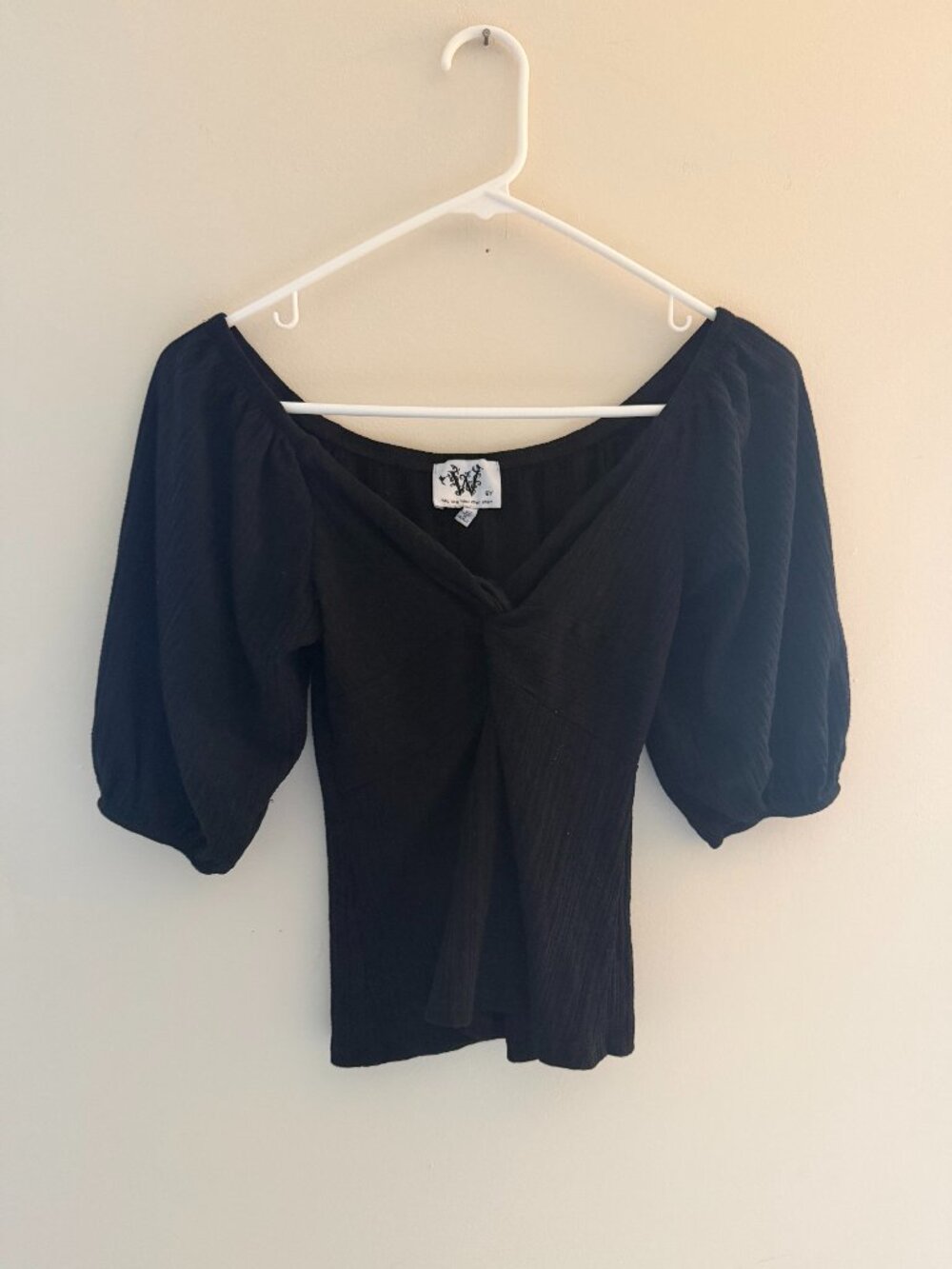 WWW Black Puff Sleeve Sweetheart Neckline Ribbed Top XS